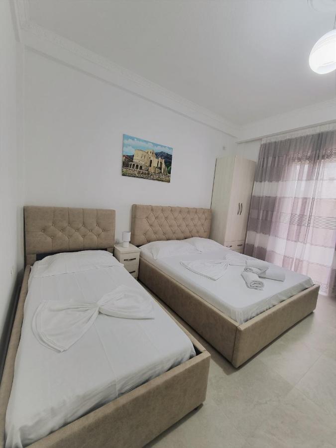 My Holiday House Hotel Драч Екстериор снимка