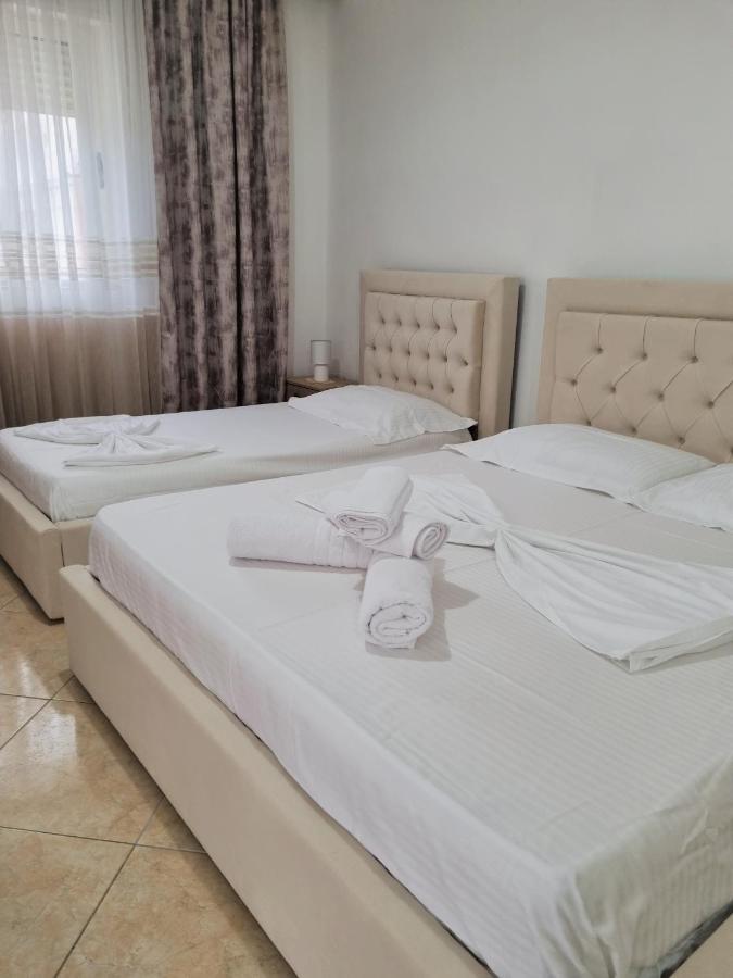 My Holiday House Hotel Драч Екстериор снимка